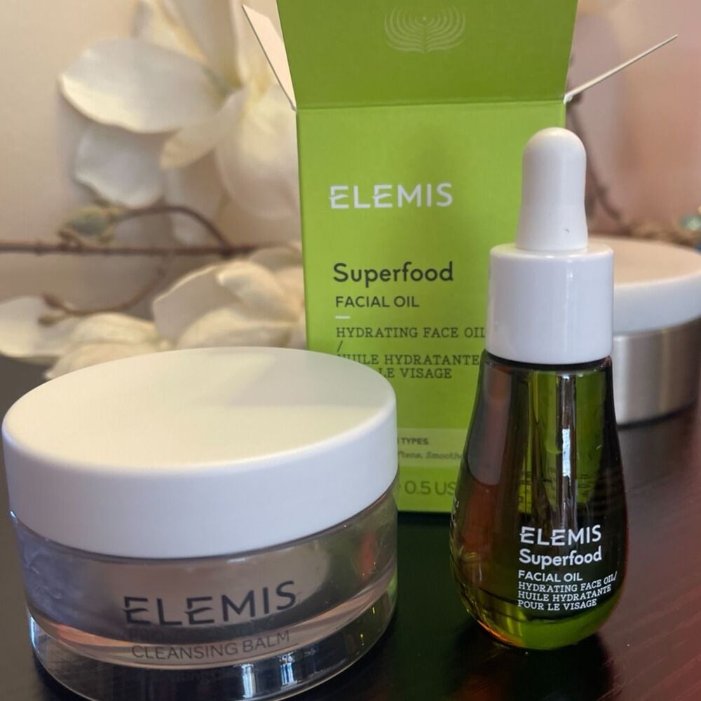 Elemis Bundle - Superfood Facial Oil & Cleansing Balm Set